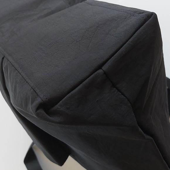 BAGGALLINI Black Hand Washable Tote - Picture 12 of 14